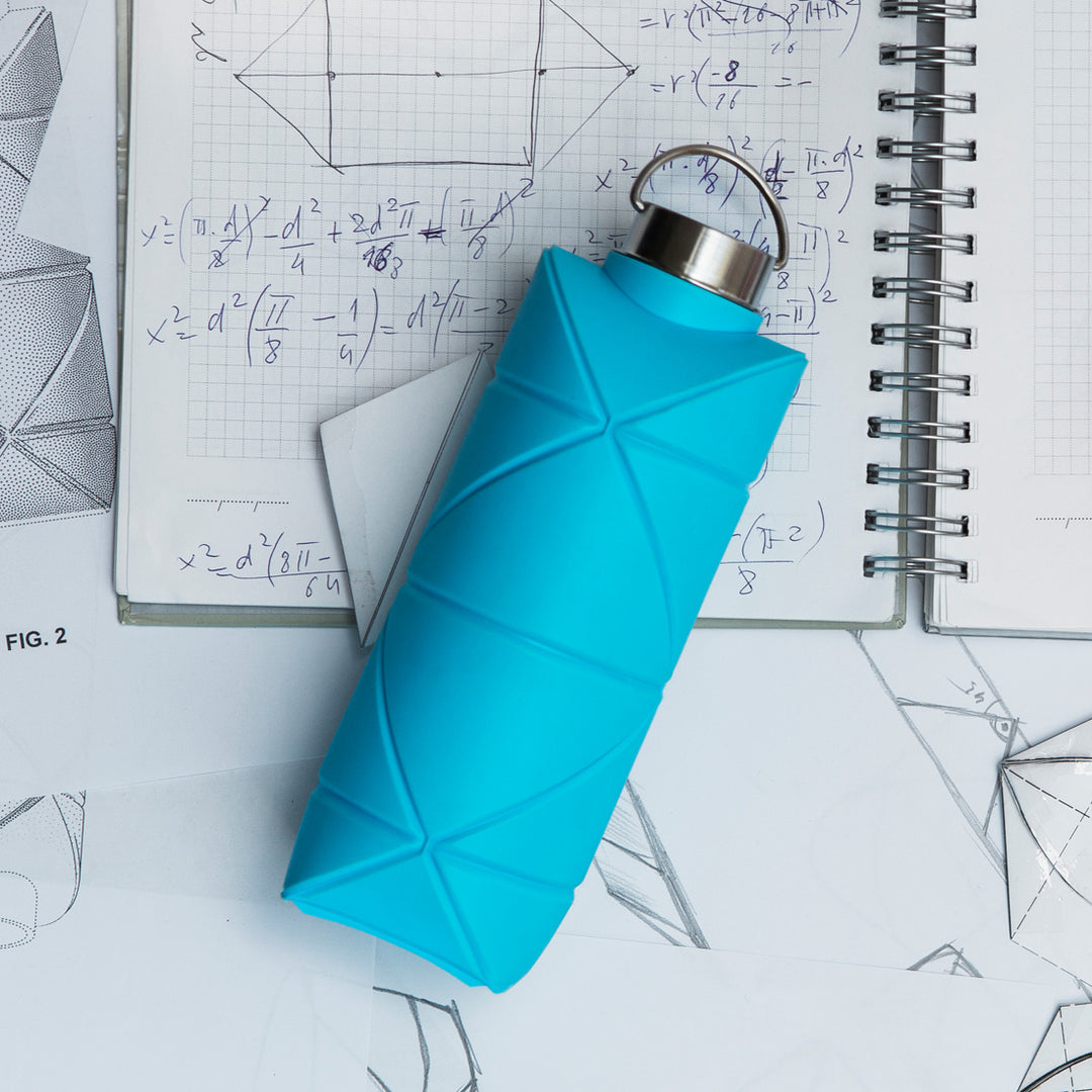 EasyFold™ || Collapsible Travel Water Bottle – Space Saving & Leak Proof
